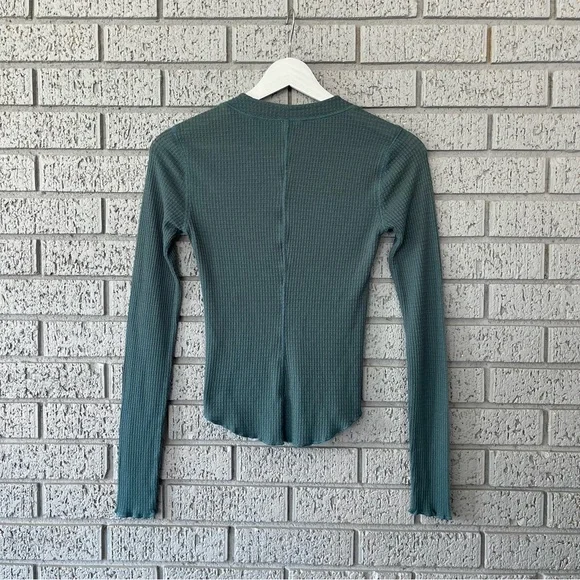 Free People One Of The Girls Henley Long Sleeve Top Jaded Green XS - Picture 7 of 7